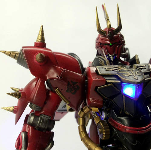 鋼彈立於大地！印尼玩家製作「Sinanju Raven」超級殺