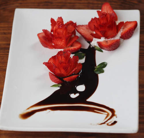 老婆限定《草莓玫瑰樹》製作法 這麼美麗我怎麼捨得吃掉它(❛◡❛✿)