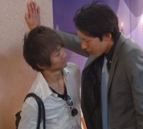 逛東京電玩展還能被帥哥《牆壁咚》?戀愛遊戲公司好高招♥  逛東京電玩展還能被帥哥《牆壁咚》?戀愛遊戲公司好高招♥