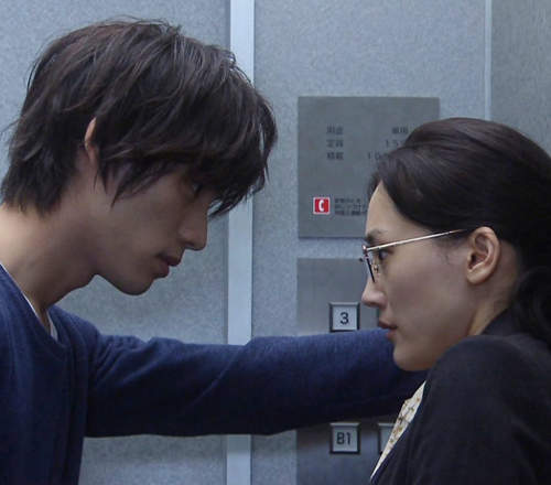 超越牆壁咚《真正能讓異性心動的行為》這才是現實世界啊~ 超越牆壁咚《真正能讓異性心動的行為》這才是現實世界啊~