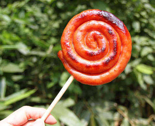 《日本12種怪怪美食》這隻「棒棒腸」你想嚐看看嗎？