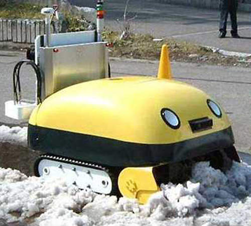 日本《一邊吃雪一邊做出冰塊的超有趣剷雪機》外型乾脆弄成皮卡丘不是更好 日本《一邊吃雪一邊做出冰塊的超有趣剷雪機》外型乾脆弄成皮卡丘不是更好