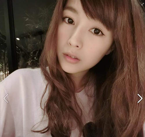 林舒語(黎兒)　昔日威寶妹還是那麼樣滴美捏 