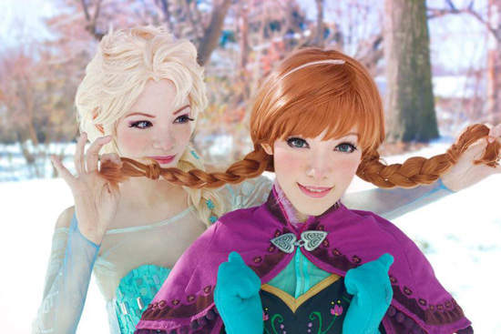 雙胞胎《Yuurisans》神還原Cosplay 冰雪奇緣Elsa x Anna