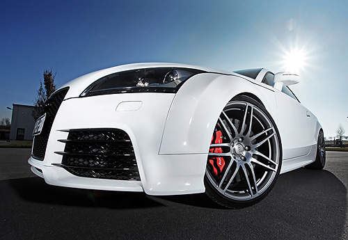 性能大進化《Audi TT RS》聽說500匹馬力還不夠？