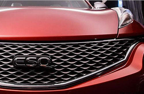 《Infiniti ESQ》為什麼看起來有點眼熟? 《Infiniti ESQ》為什麼看起來有點眼熟?