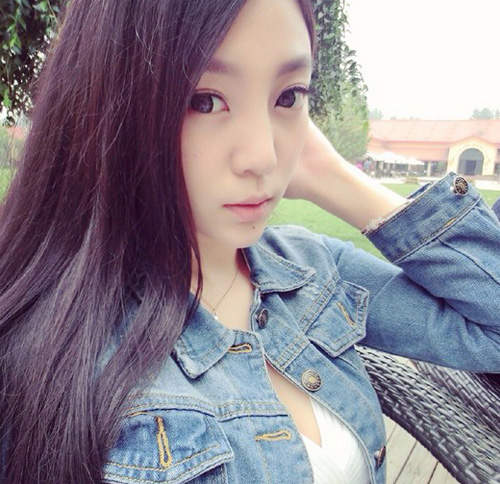 王曉莎莎　脾氣有點不好的長腿美人