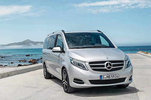 全新《賓士V-Class》改頭換面還有了響亮新名號 全新《賓士V-Class》改頭換面還有了響亮新名號