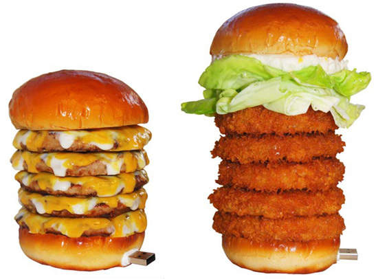 等身大的《漢堡滑鼠》已經不知道要怎麼吐槽了....