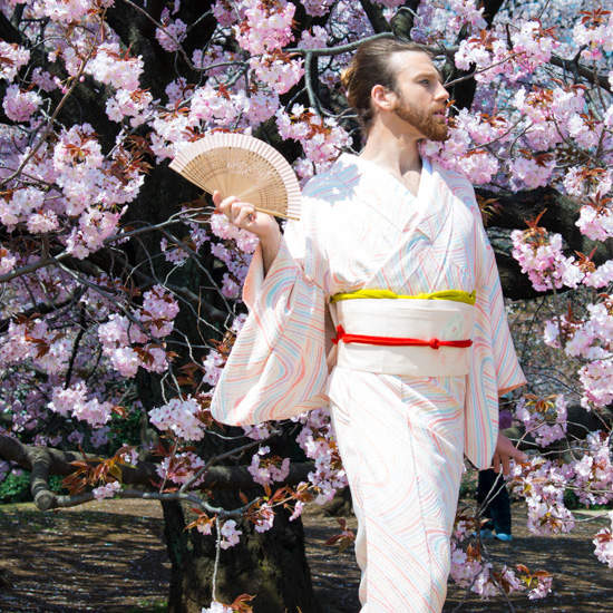 《鬍鬚女》新風格～這次感覺居然變正了