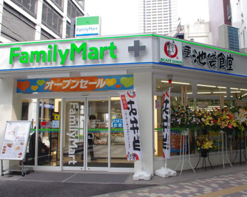《便利商店 x 食堂》日本便利商店現在很喜歡搞合體 《便利商店 x 食堂》日本便利商店現在很喜歡搞合體