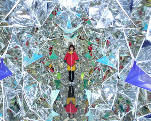 《真人大小萬花筒》♥好夢幻的綺麗空間 《真人大小萬花筒》♥好夢幻的綺麗空間