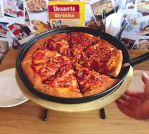 《Pizza Hut潛意識菜單》讓你在不自覺的狀況下就點好餐了(囧) 《Pizza Hut潛意識菜單》讓你在不自覺的狀況下就點好餐了(囧)