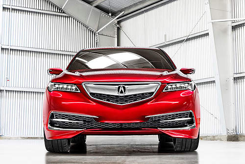 今年開賣《Acura TLX》吸睛原型車底特律搶先看 今年開賣《Acura TLX》吸睛原型車底特律搶先看