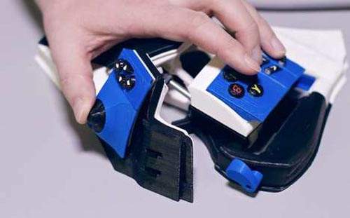 開外掛《PC戰車電競手把》　我手裡到底拿了什麼ｗｗｗ