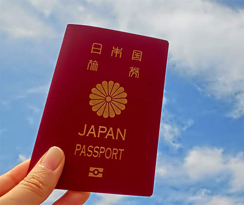 《日本人出國必逛商店》即使在國內看膩的招牌 出國看到也變得非常新鮮? 《日本人出國必逛商店》即使在國內看膩的招牌 出國看到也變得非常新鮮?