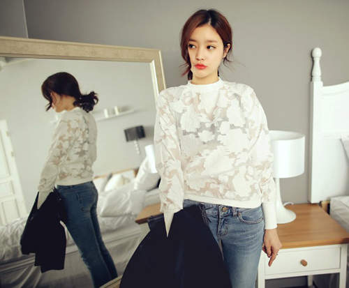 《透視蕾絲》上衣　若隱若現的最性感了>///<