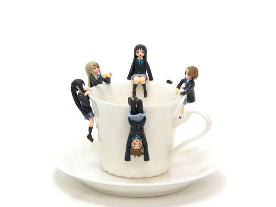 《k-ON!杯緣子》跟輕音部的成員們一起共用下午茶的感覺真好❤ 《k-ON!杯緣子》跟輕音部的成員們一起共用下午茶的感覺真好❤
