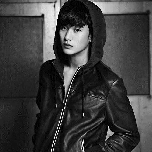 2014《韓國收入TOP 1明星》出爐 光靠廣告就有900多億收入也太厲害了 2014《韓國收入TOP 1明星》出爐 光靠廣告就有900多億收入也太厲害了