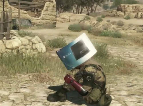 《潛龍諜影5》多種紙箱PLAY 小兵都是笨蛋嗎www 《潛龍諜影5》多種紙箱PLAY 小兵都是笨蛋嗎www