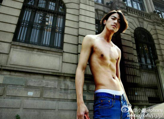 《男神送貨》超個性 仲尼Johnny 人氣直線上升中 《男神送貨》超個性 仲尼Johnny 人氣直線上升中