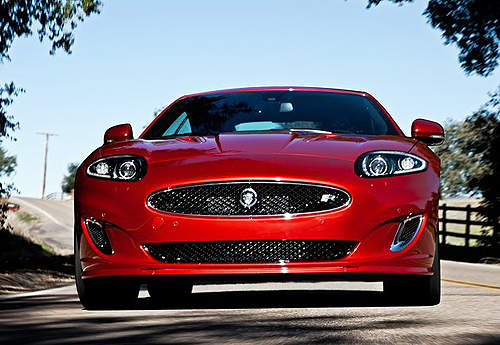 變臉預備《Jaguar XK》性感雙唇要消失了？