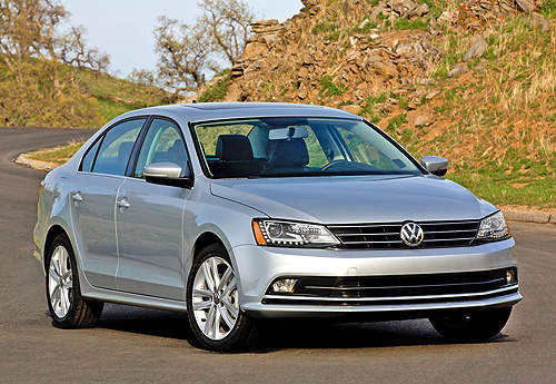 2015年式《VW Jetta》紐約變臉更吸睛 2015年式《VW Jetta》紐約變臉更吸睛