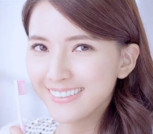 怦然美女 陳匡怡 刷樂女孩廣告太美看不膩啦 怦然美女 陳匡怡 刷樂女孩廣告太美看不膩啦