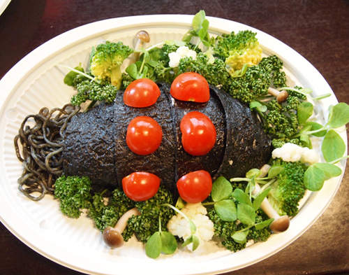逼真《王蟲蛋包飯》niconico超會議3餐點太吸引人 逼真《王蟲蛋包飯》niconico超會議3餐點太吸引人