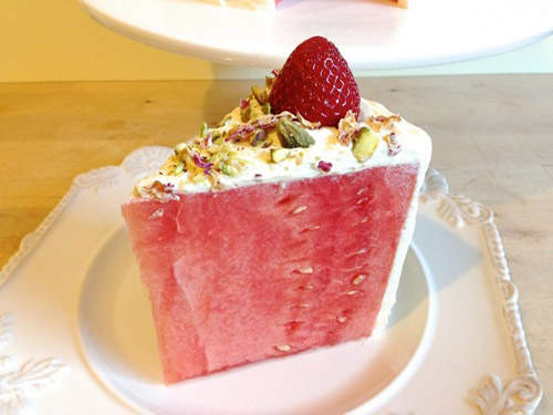 《西瓜另類料理法》做蛋糕～做披薩～怎麼吃都還是西瓜喔（？）