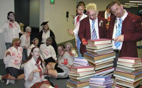 《不可思議的大學課程》好想報名殭屍系阿