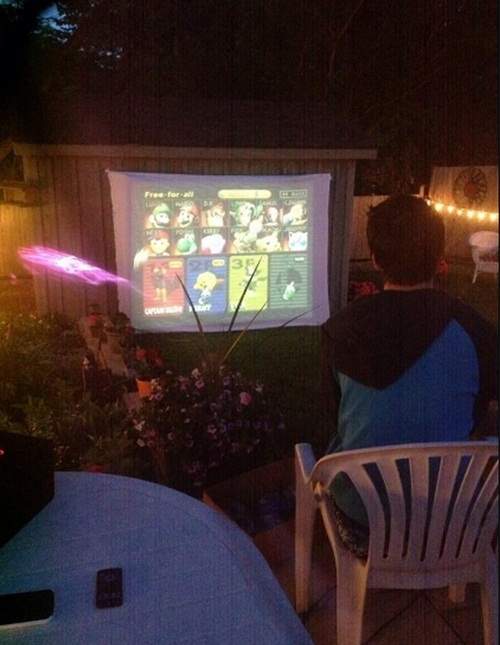 《那些年打電玩的地點》在這裡玩有比較容易過關嗎ＸＤ