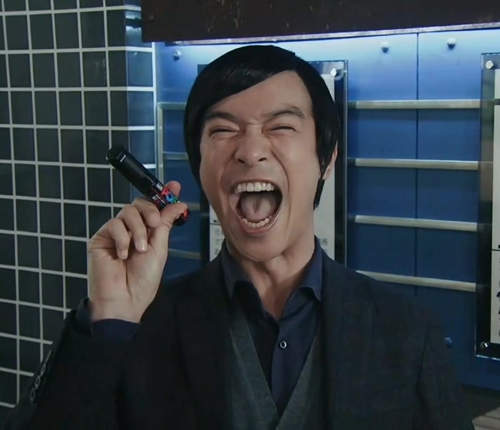 《日本藝人形象民調》2014 第1名終於換人做做看 《日本藝人形象民調》2014 第1名終於換人做做看