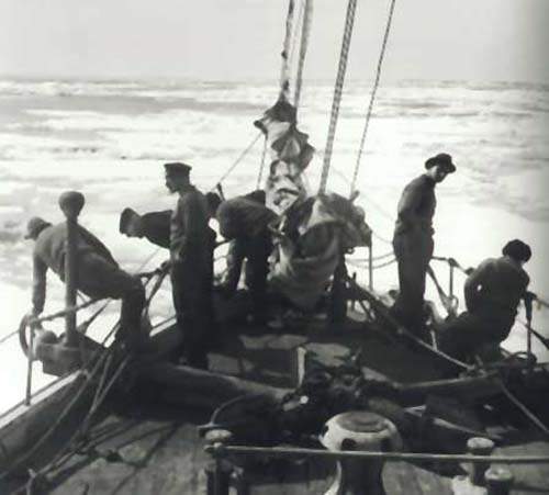 加拿大《都市傳傳說》消失的 5 個船員在 2 年後突然出現是好事嗎