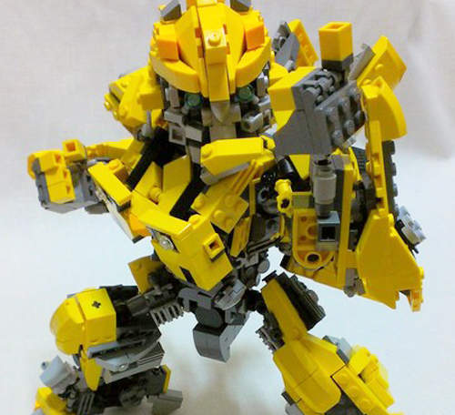 樂高大黃蜂　變形之後是會變成一塊大積木嗎？