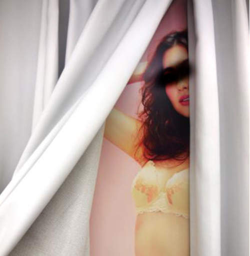 試衣間的暗門　一個客人會突然消失掉的都市傳說