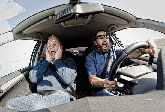 《最糟同車人》不太想跟這11種人一起出去玩...