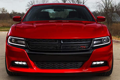 2015年式《Dodge Charger》廣告和車車一樣精彩