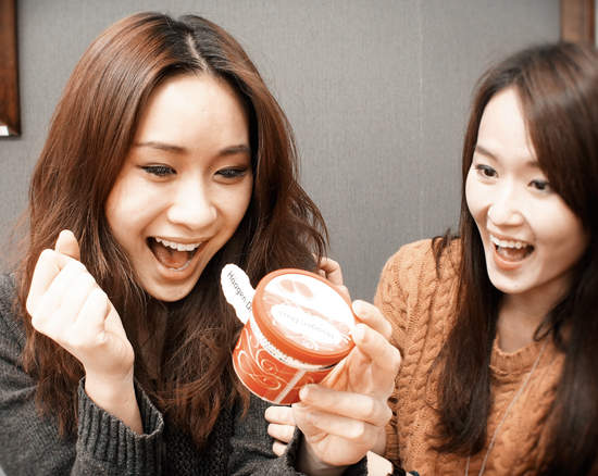 《謝師宴三ㄅㄠˇ》睡飽、充飽和 Haagen-Dazs 發現寶～～！？