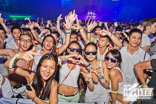 每夏最來電的電音派對：白色派對白趴～（來電ㄣㄣㄣ）
