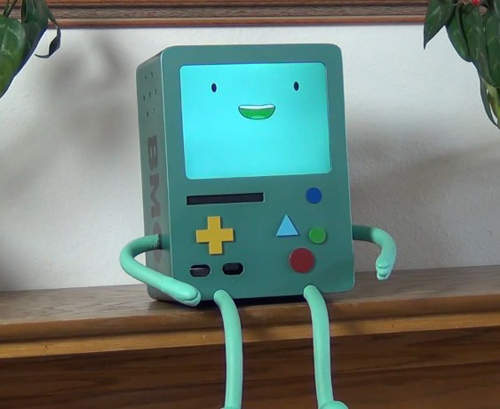 探險活寶《嗶莫BMO》最強的萬能播放器實體化 探險活寶《嗶莫BMO》最強的萬能播放器實體化