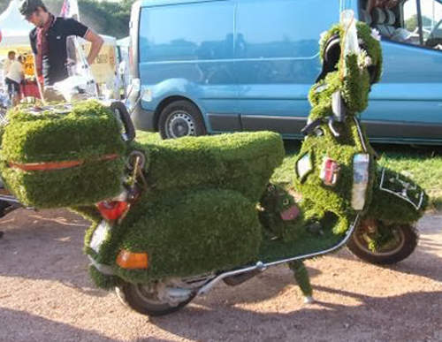 世上最瞎趴《改裝偉士牌機車TOP 10》 每輛都帥翻天阿