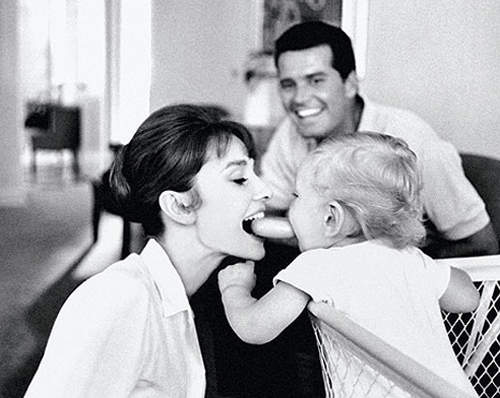 《超萌溫馨親子照》妳就是我永遠的小跟屁蟲♥