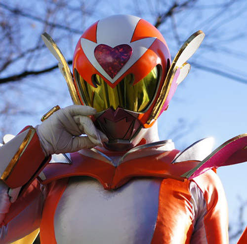 時空戰士IBA・GIRL　可能是最豐滿的特攝女英雄發現