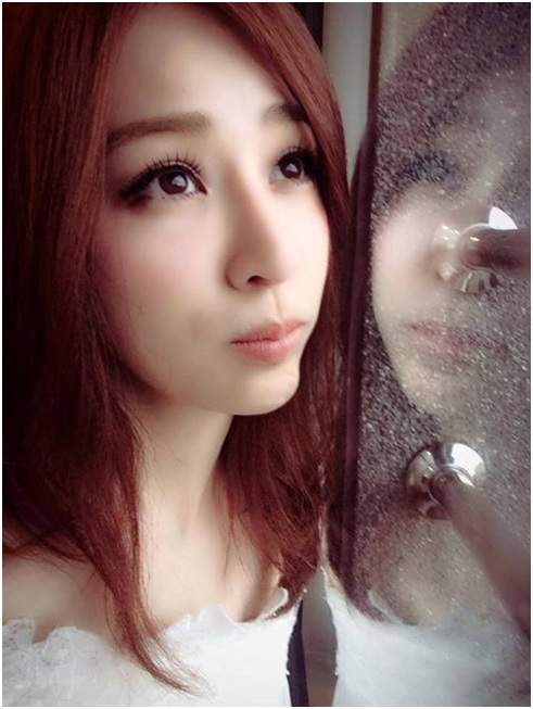 甜蜜教主王心凌性感變身 請讓我成為妳的Baby～Baby～Boy～