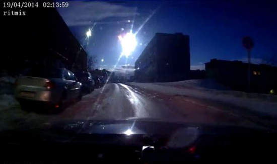 俄羅斯又見隕石墜落～莫非這也是戰鬥民族異能？