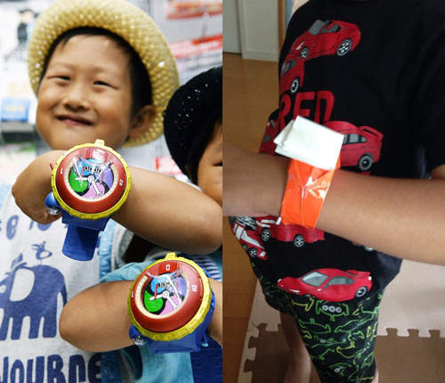 日本小朋友自製《妖怪手錶》買不到也只好自己來惹(淚笑) 日本小朋友自製《妖怪手錶》買不到也只好自己來惹(淚笑)