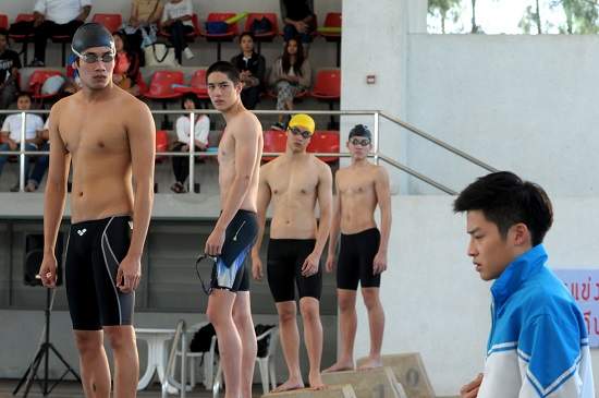 游泳隊致命的吸引力~想要全校女生為你瘋狂就先加入游泳隊吧XD 游泳隊致命的吸引力~想要全校女生為你瘋狂就先加入游泳隊吧XD