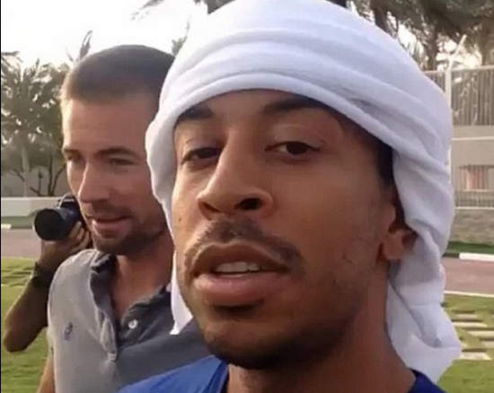 《玩命關頭7》杜拜復工 沃克弟弟們現身片場