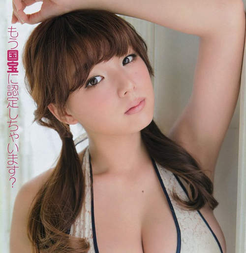 篠崎愛新寫真「Love Scenes」 睽違兩年半再跟大家見面啦 篠崎愛新寫真「Love Scenes」 睽違兩年半再跟大家見面啦